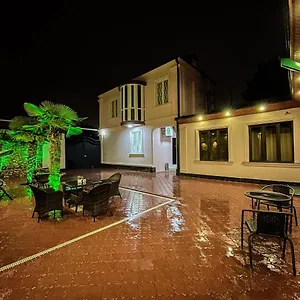 Nice Apartments Tbilisi Апартаменты Тбилиси